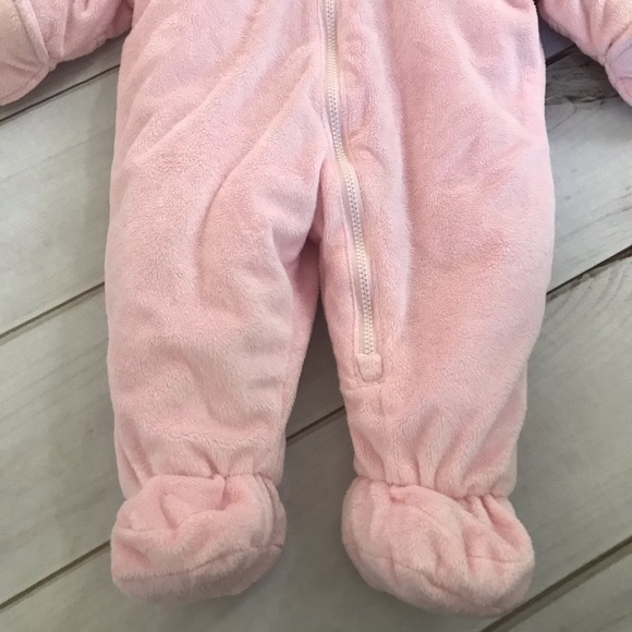 8/$25 Carter’s 6-9 month Pink Winter Bundler - Picture 4 of 11